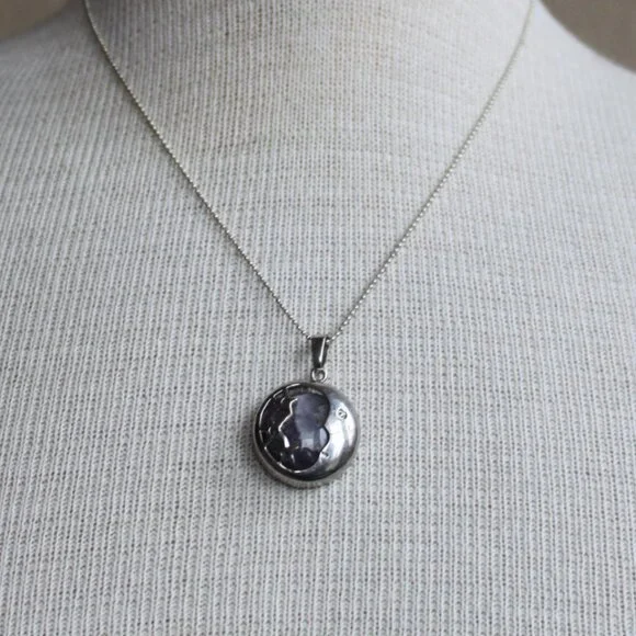 Silver Amythyst Moon Pendant on Sterling ballchain necklace - Picture 2 of 4